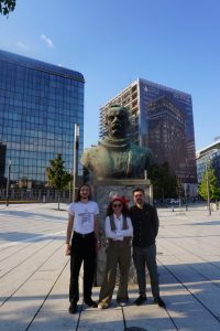 (Фоторепортажа) РЕВОЛУЦИОНЕРЕН БЕЛГРАД